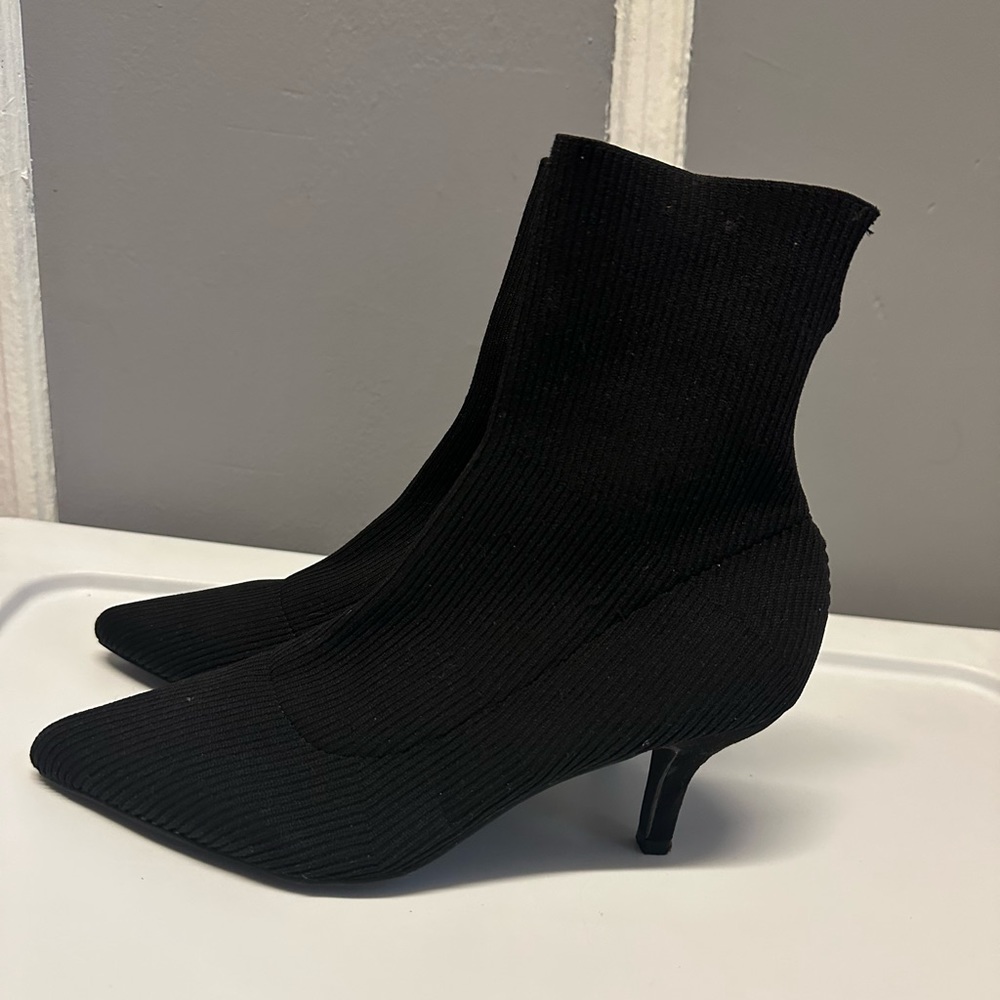 Black kitten heel sock boot